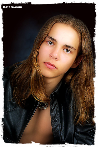 jonathans25_6124.jpg